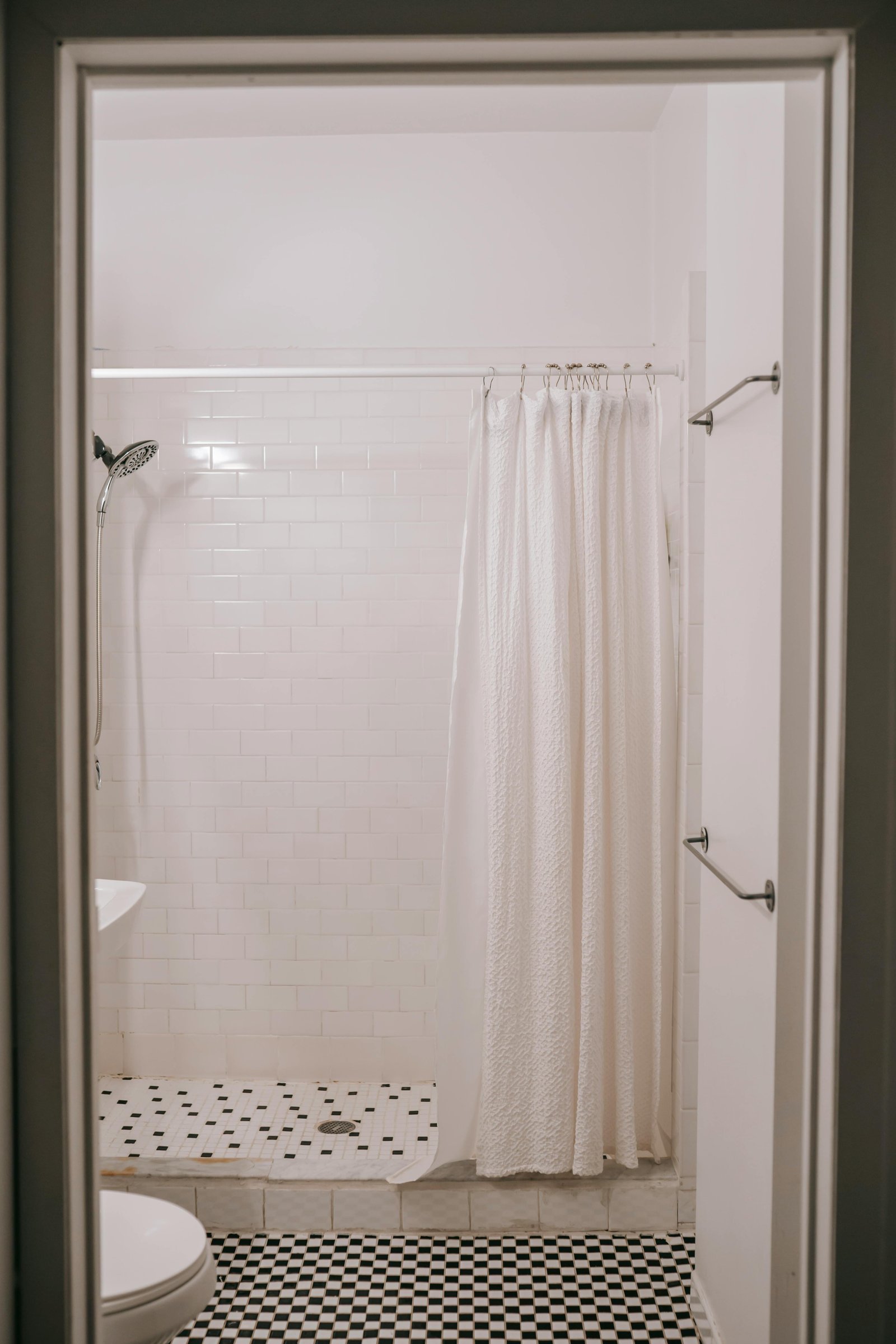 Wholesale Shower Curtains and Bathroom Accessories Exporter